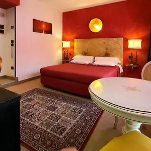 3* בית הארחה Feel Airport
